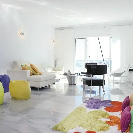 Muelle De Rivera Apartment Marbella