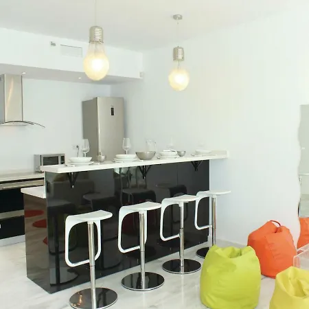 Apartment Muelle De Rivera